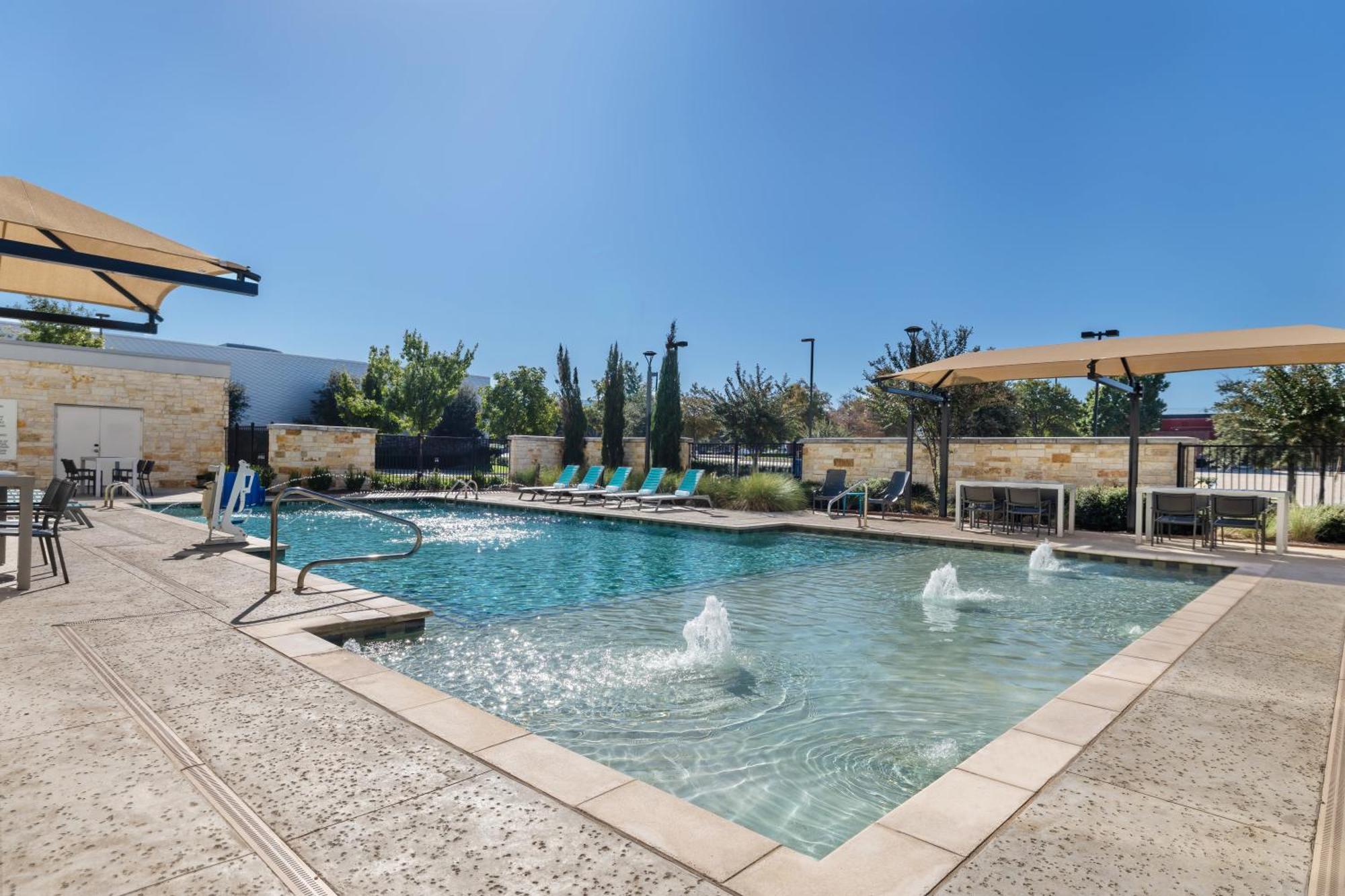 Home2 Suites By Hilton Dallas Аддисон Экстерьер фото